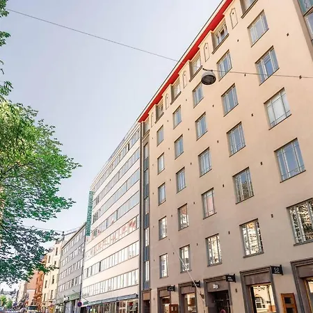 Airy And Bright One-bedroom