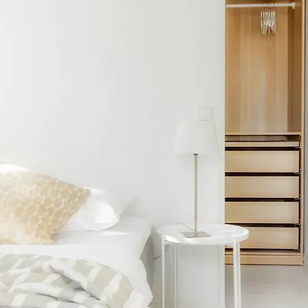 公寓 Airy And Bright One-bedroom