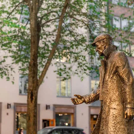 Airy And Bright One-bedroom Apartment Helsinki