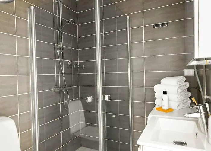 شقة Airy And Bright One-bedroom